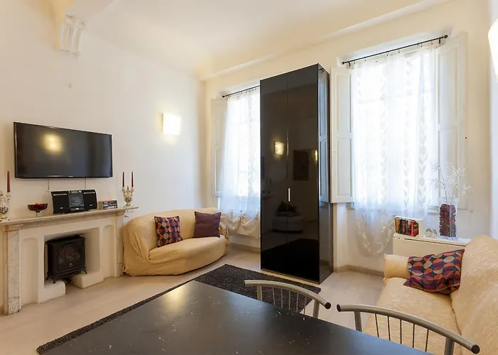 Aurora Apartament *