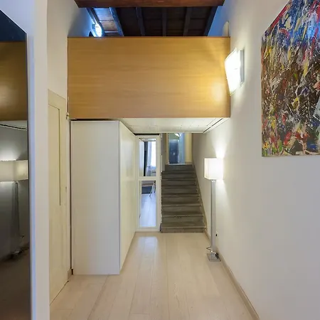 Aurora Apartment *