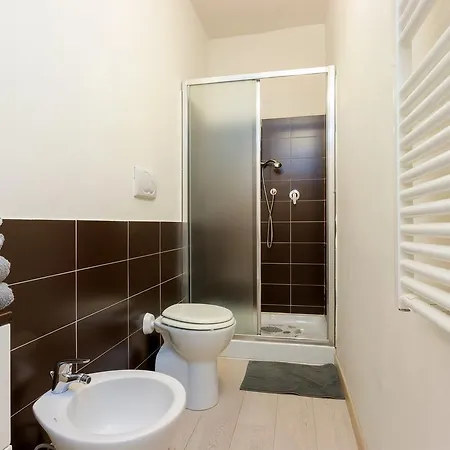 Aurora Apartment *